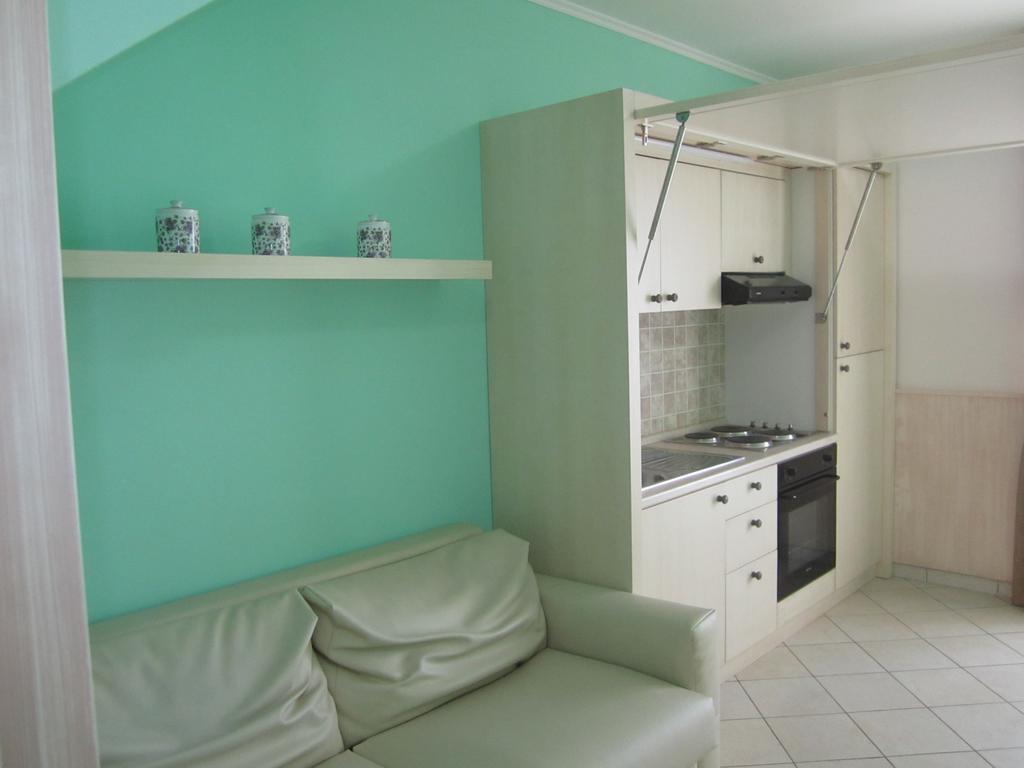 Aparthotel Palazzo Reginella Bovalino Marina Habitación foto