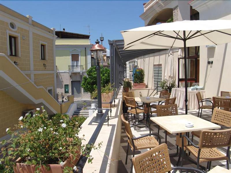 Aparthotel Palazzo Reginella Bovalino Marina Exterior foto